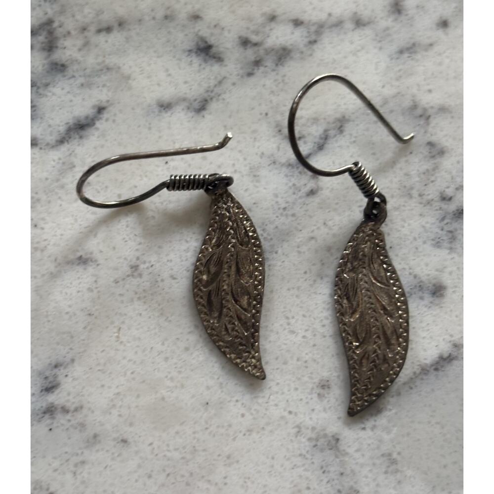 Vintage Sterling Silver Leaf Dangle Drop Earrings Stamped 925 Made In Mexico